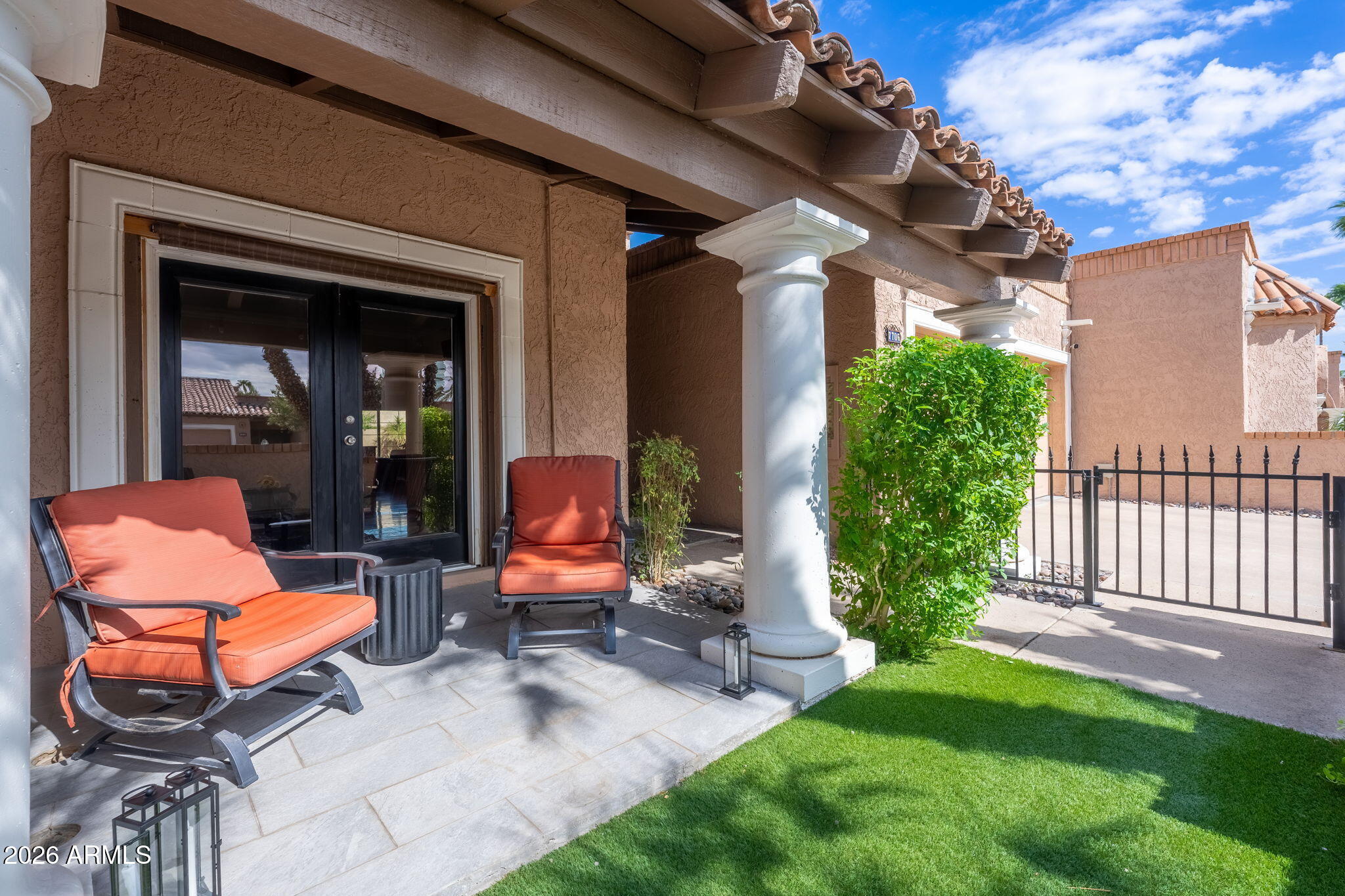 7706 N VIA DE FONDA Drive