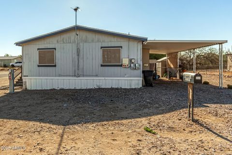 A home in Wittmann