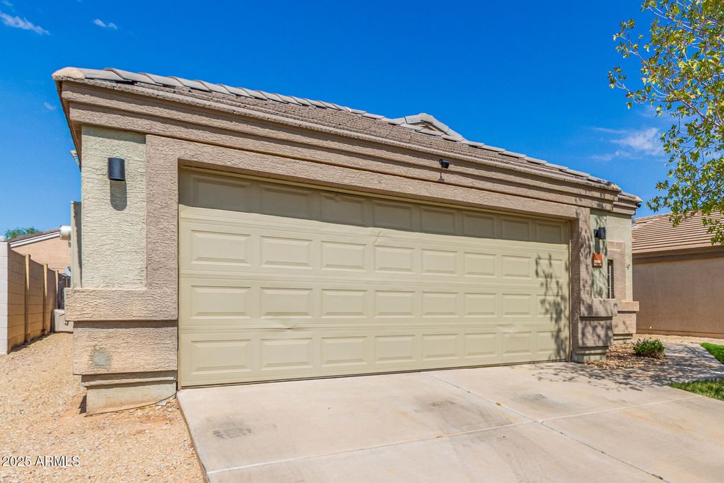 Photo of 12814 W Hearn Road, El Mirage, AZ 85335 (MLS # 6915856)