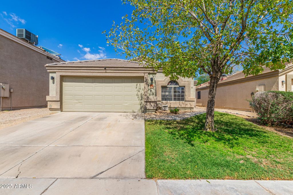Photo of 12814 W Hearn Road, El Mirage, AZ 85335 (MLS # 6915856)