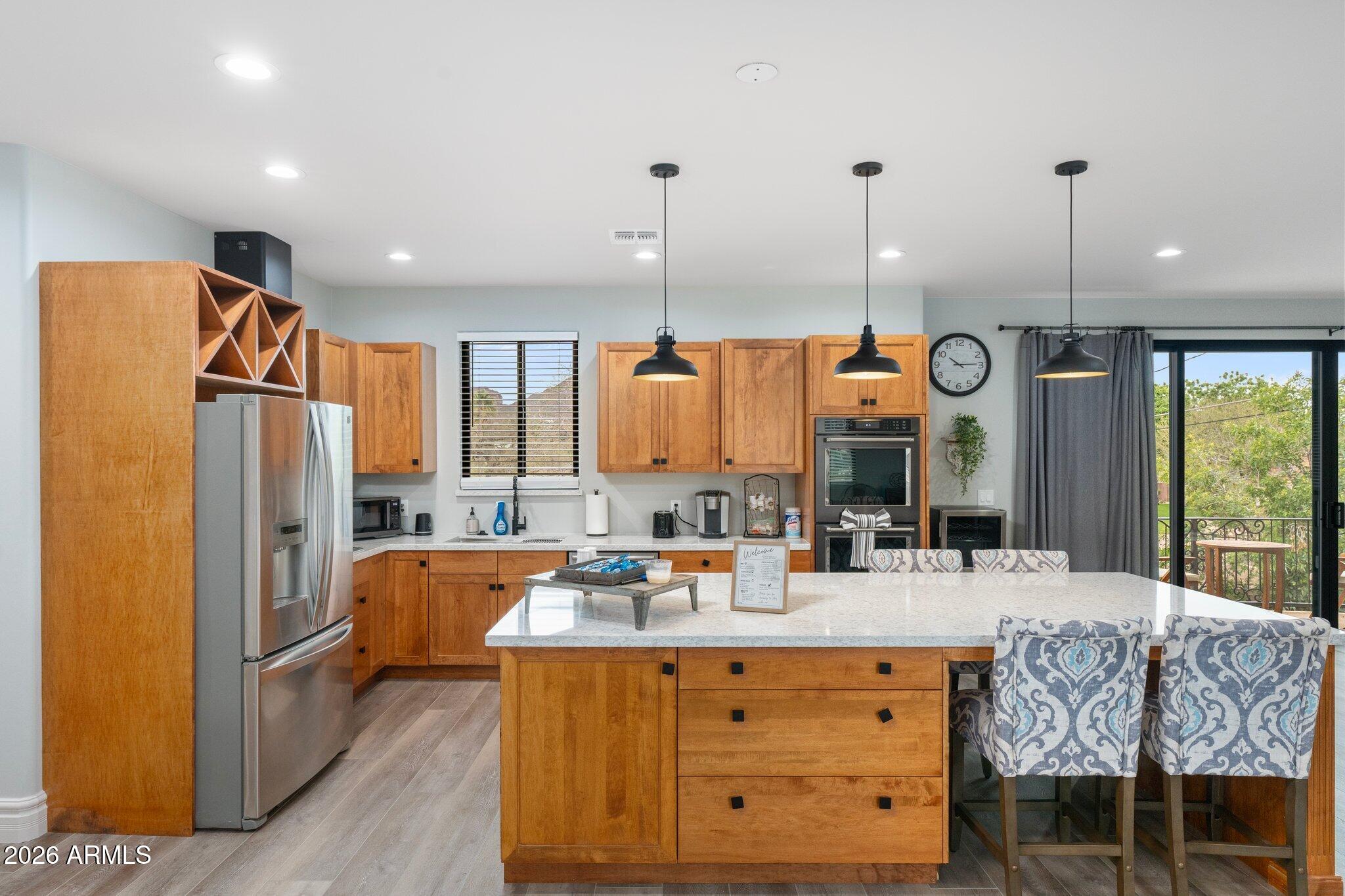 3112 N VALENCIA Lane