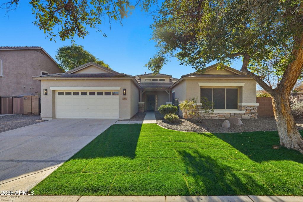 Photo of 2935 E Lynx Way, Gilbert, AZ 85298 (MLS # 6969194)