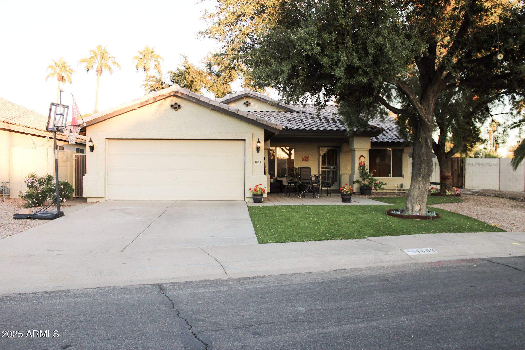 1863 S SPARTAN Street