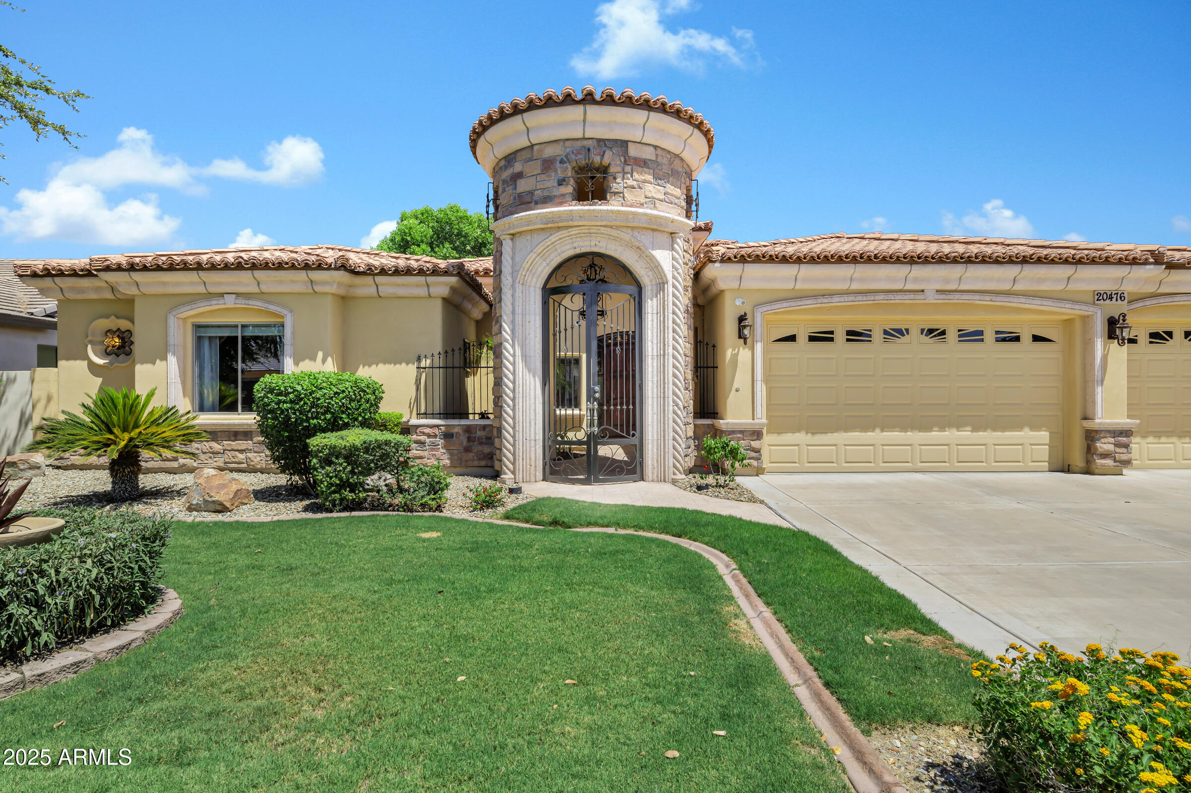 20476 E APPALOOSA Drive