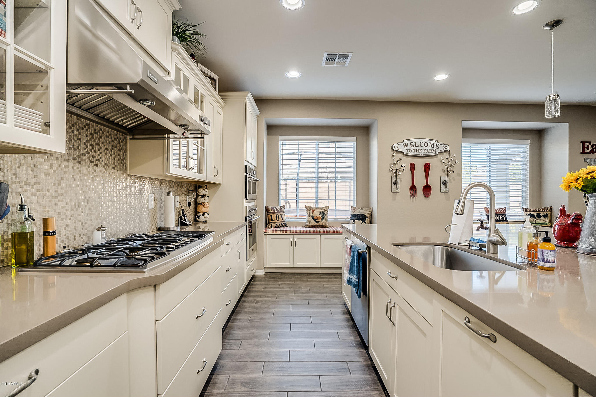 WHITE FENCE ESTATES - Residential