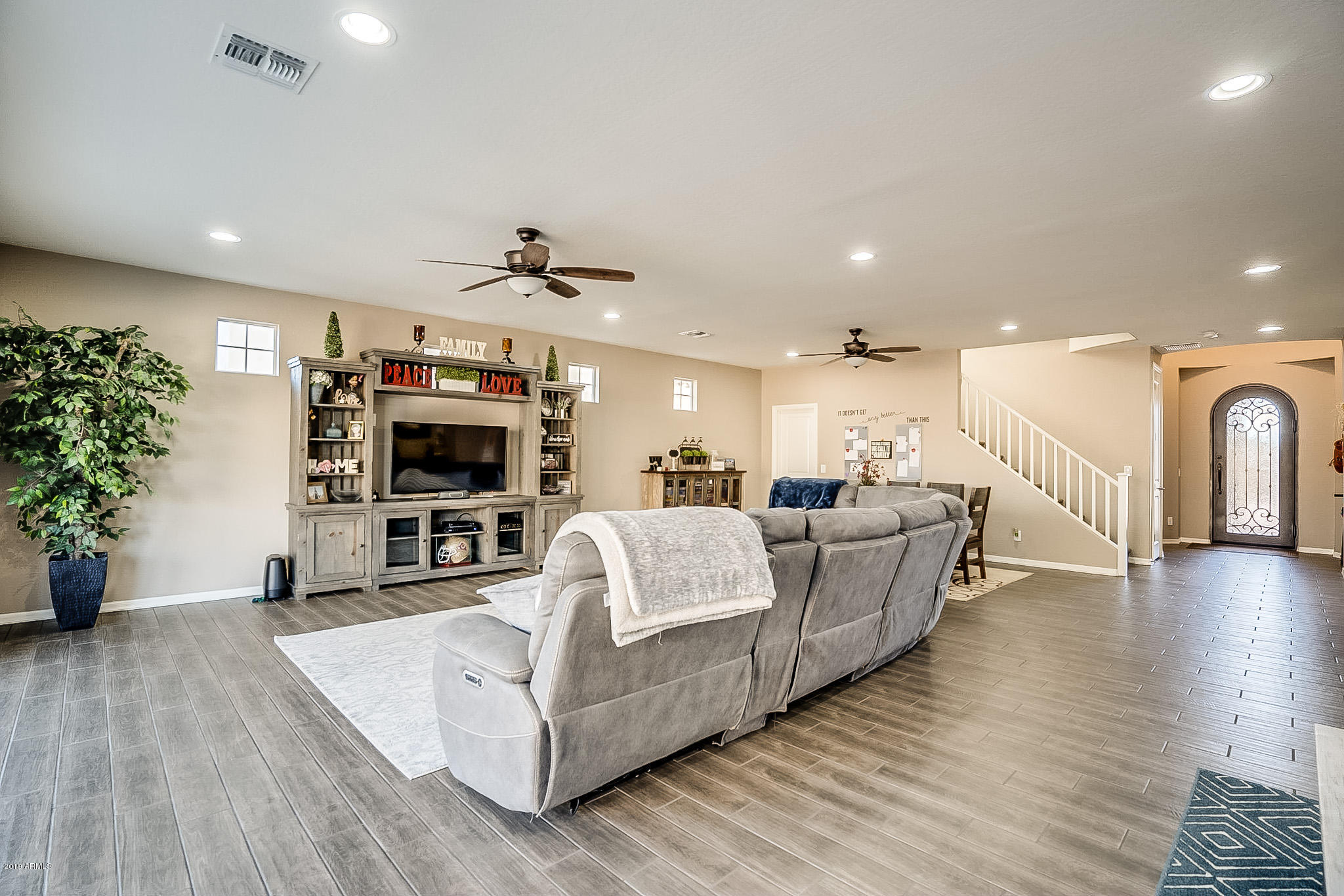 WHITE FENCE ESTATES - Residential