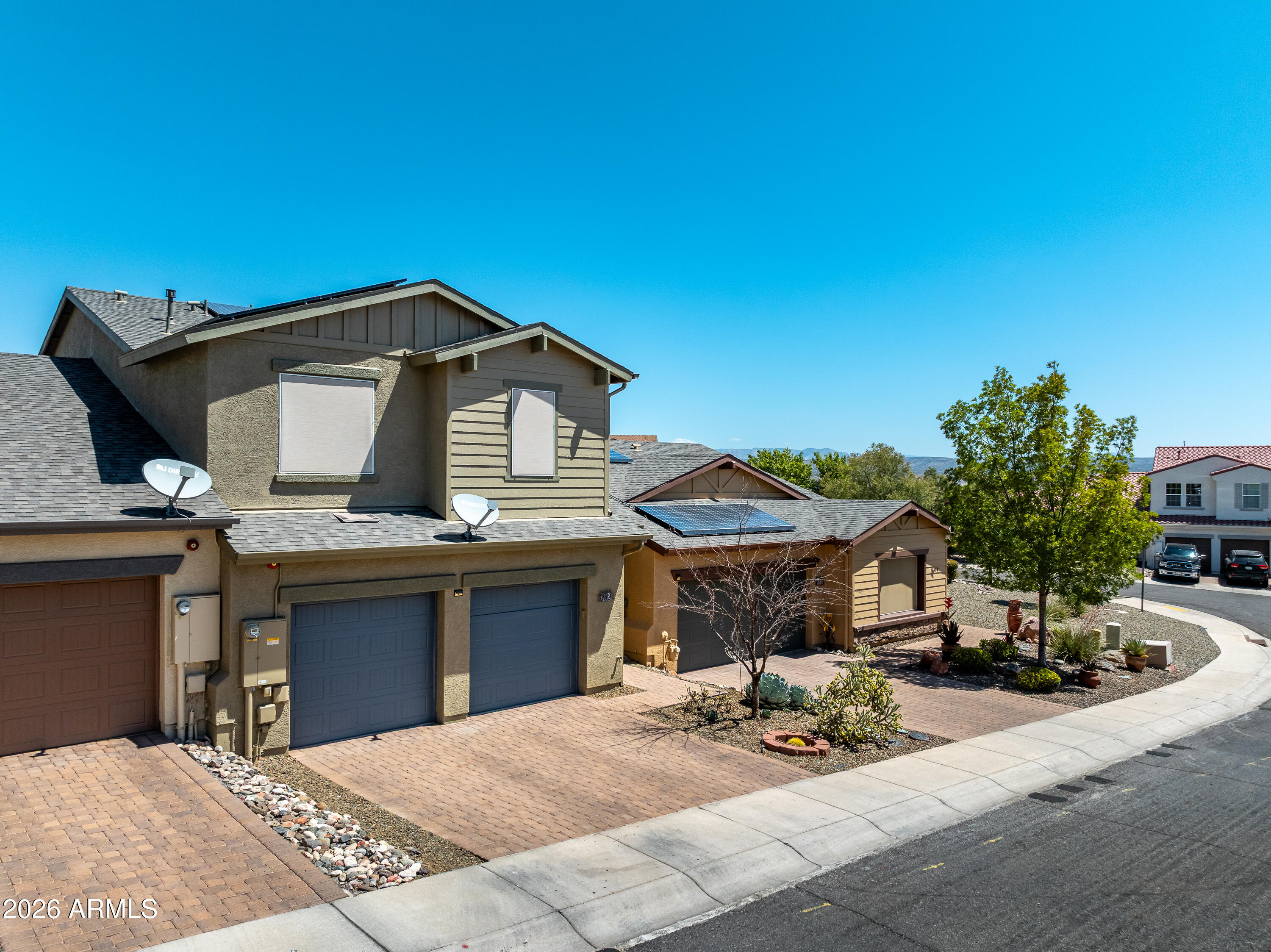652 BRINDLE Drive