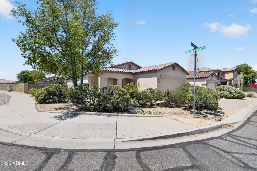 Photo of 566 E Renegade Place, San Tan Valley, AZ 85143 (MLS # 7042794)