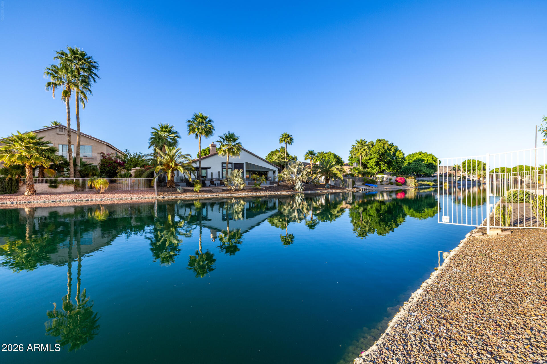 7034 W ROSE GARDEN Lane