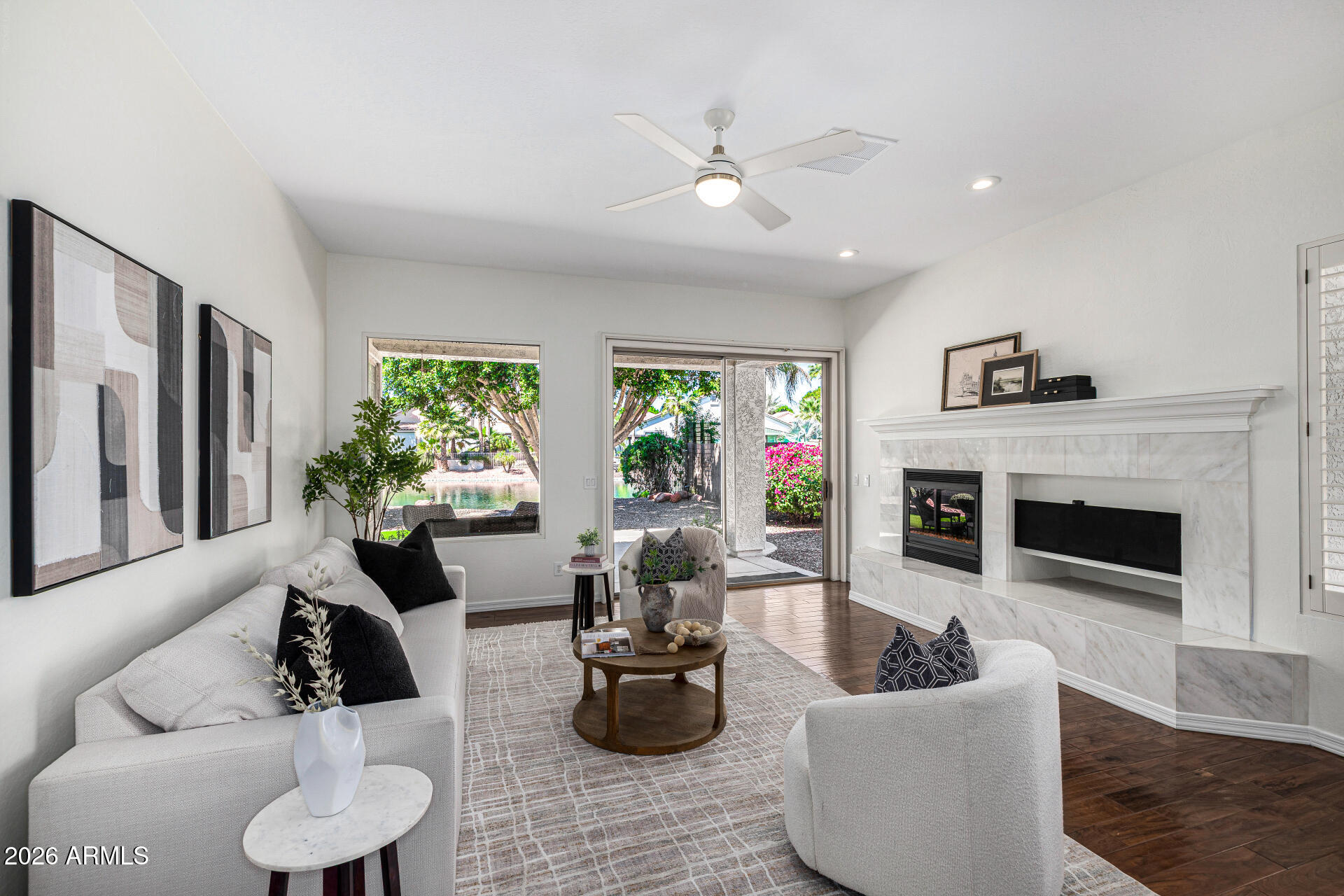 7034 W ROSE GARDEN Lane