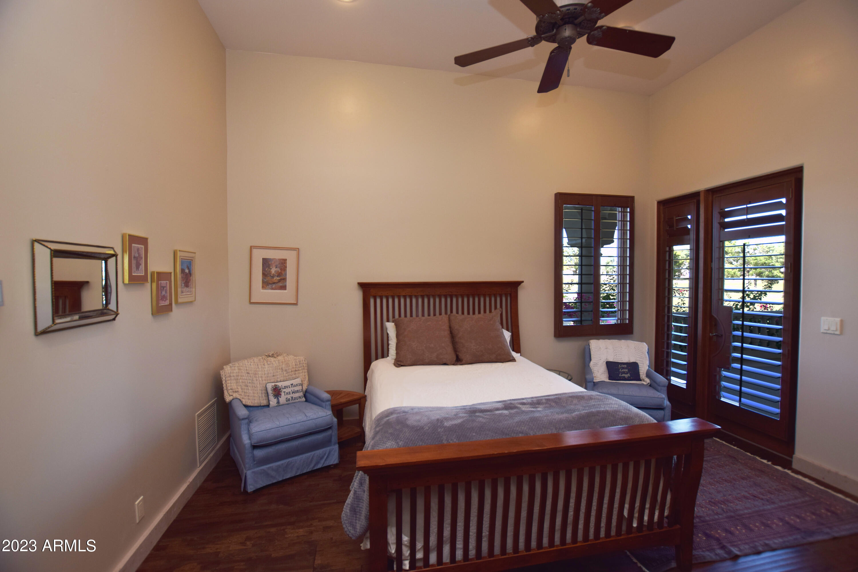 CROWN POINT - Residential