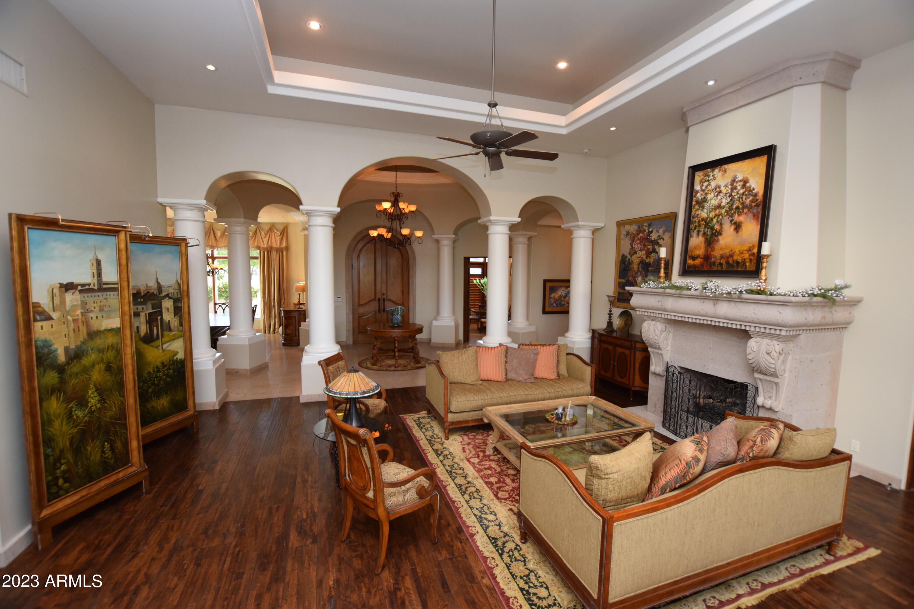 CROWN POINT - Residential