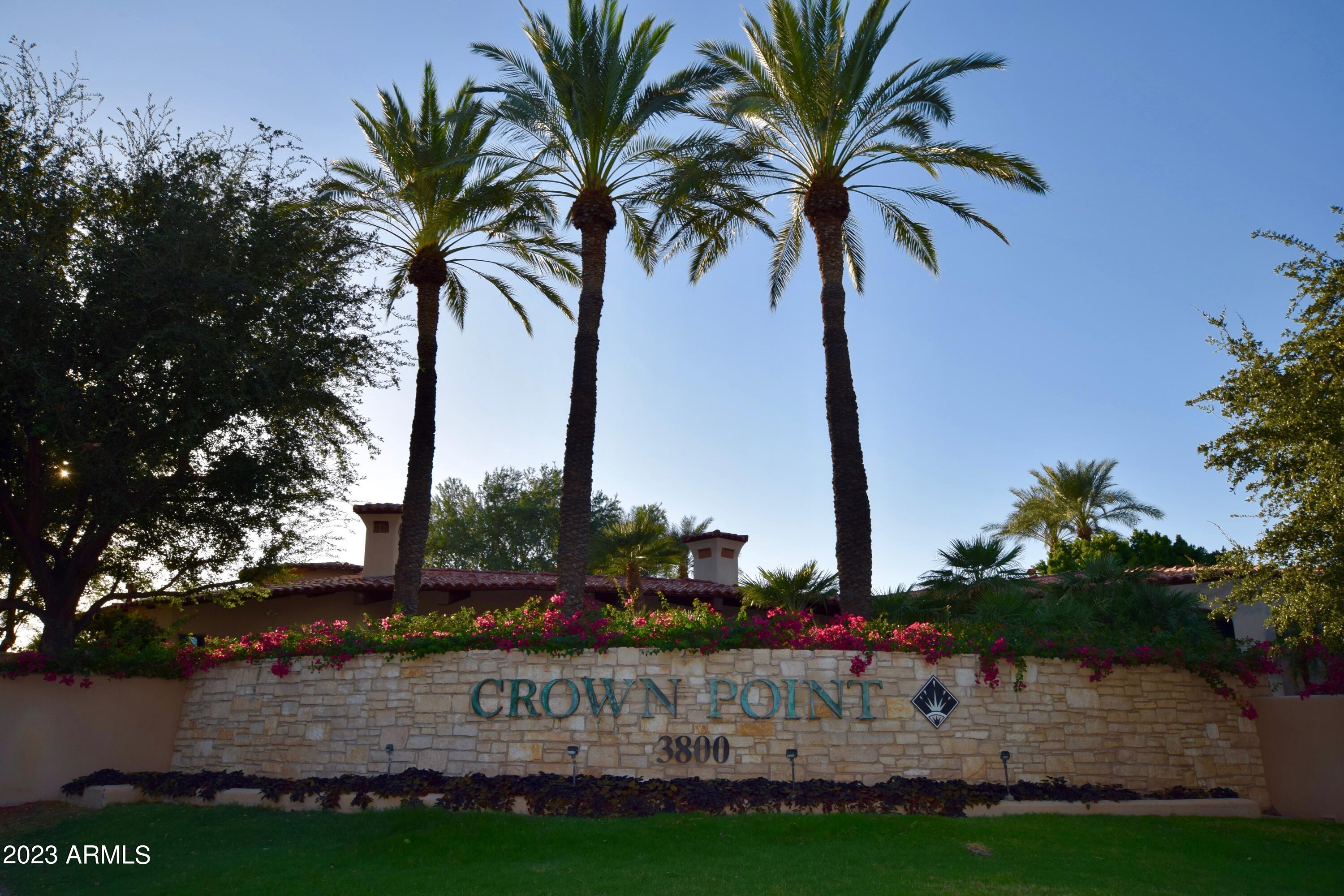CROWN POINT - Residential