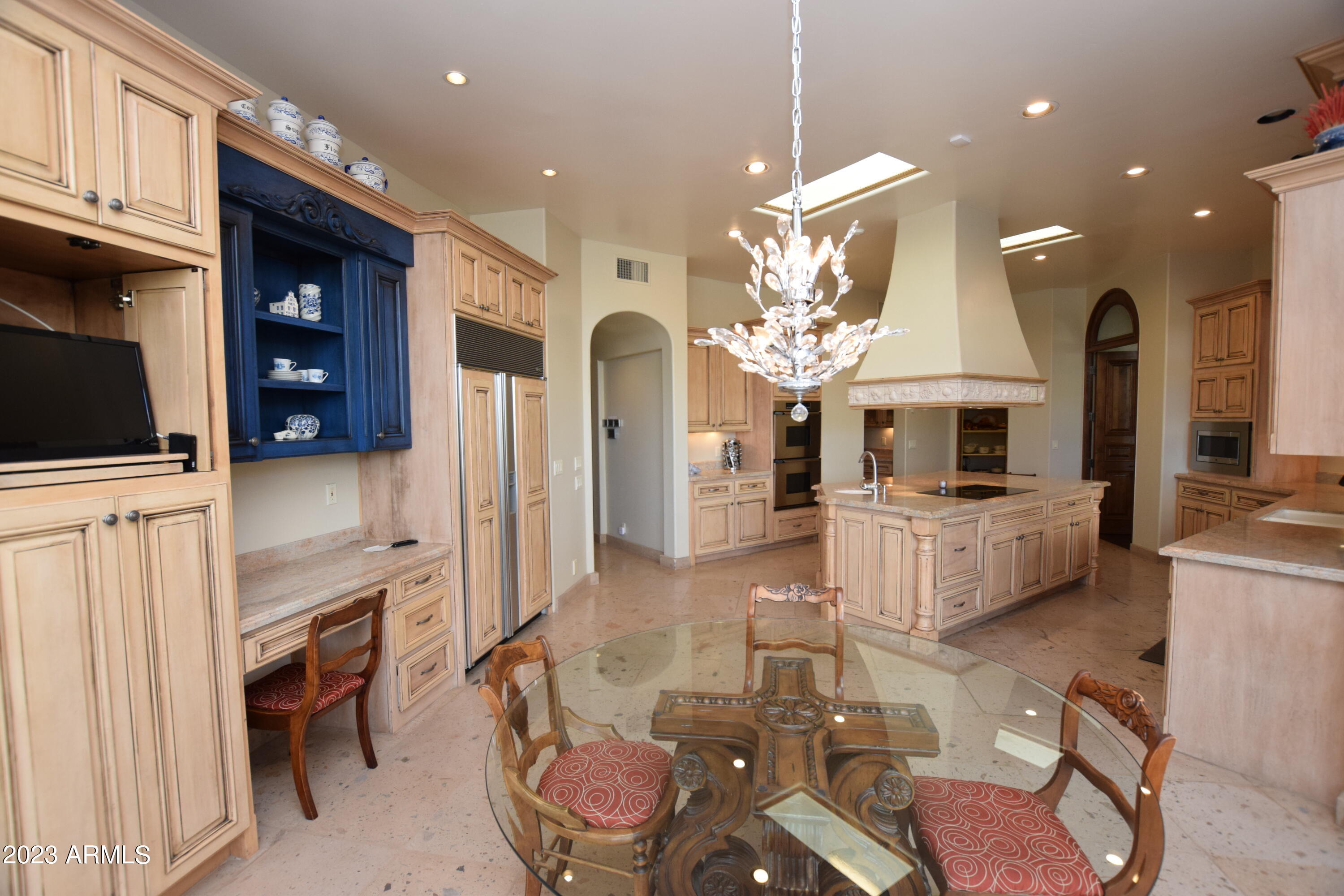 CROWN POINT - Residential