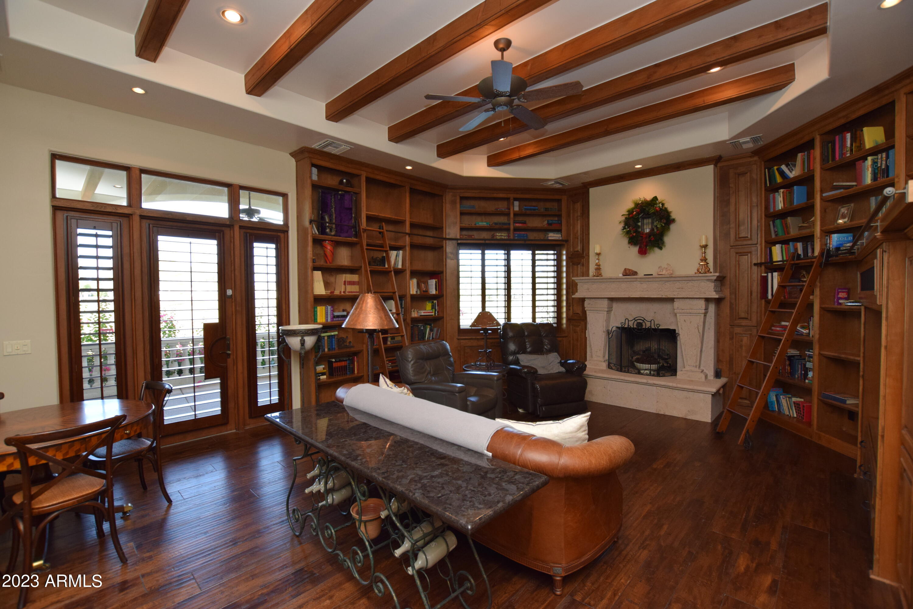CROWN POINT - Residential