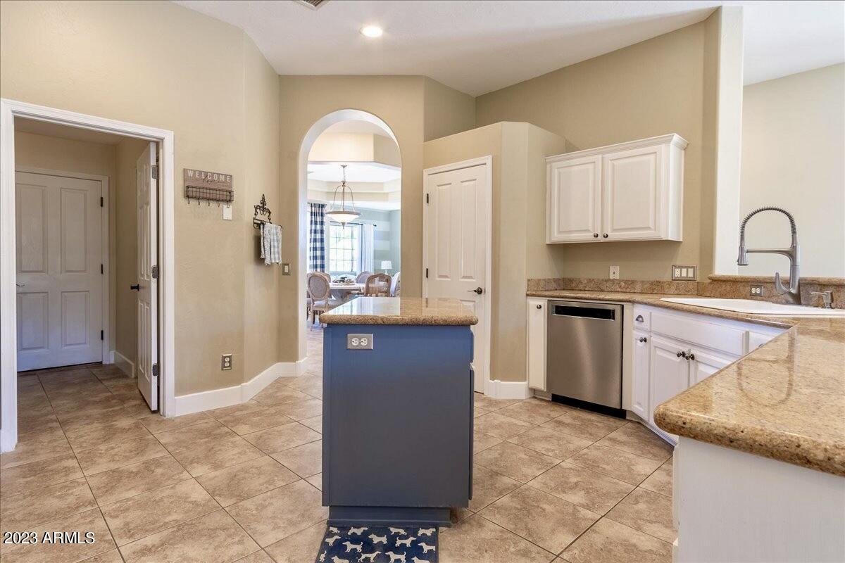 REMINGTON PARK WEST ESTATES - Residential