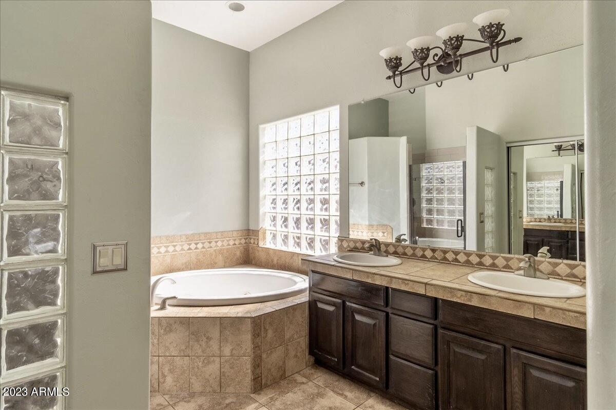 REMINGTON PARK WEST ESTATES - Residential