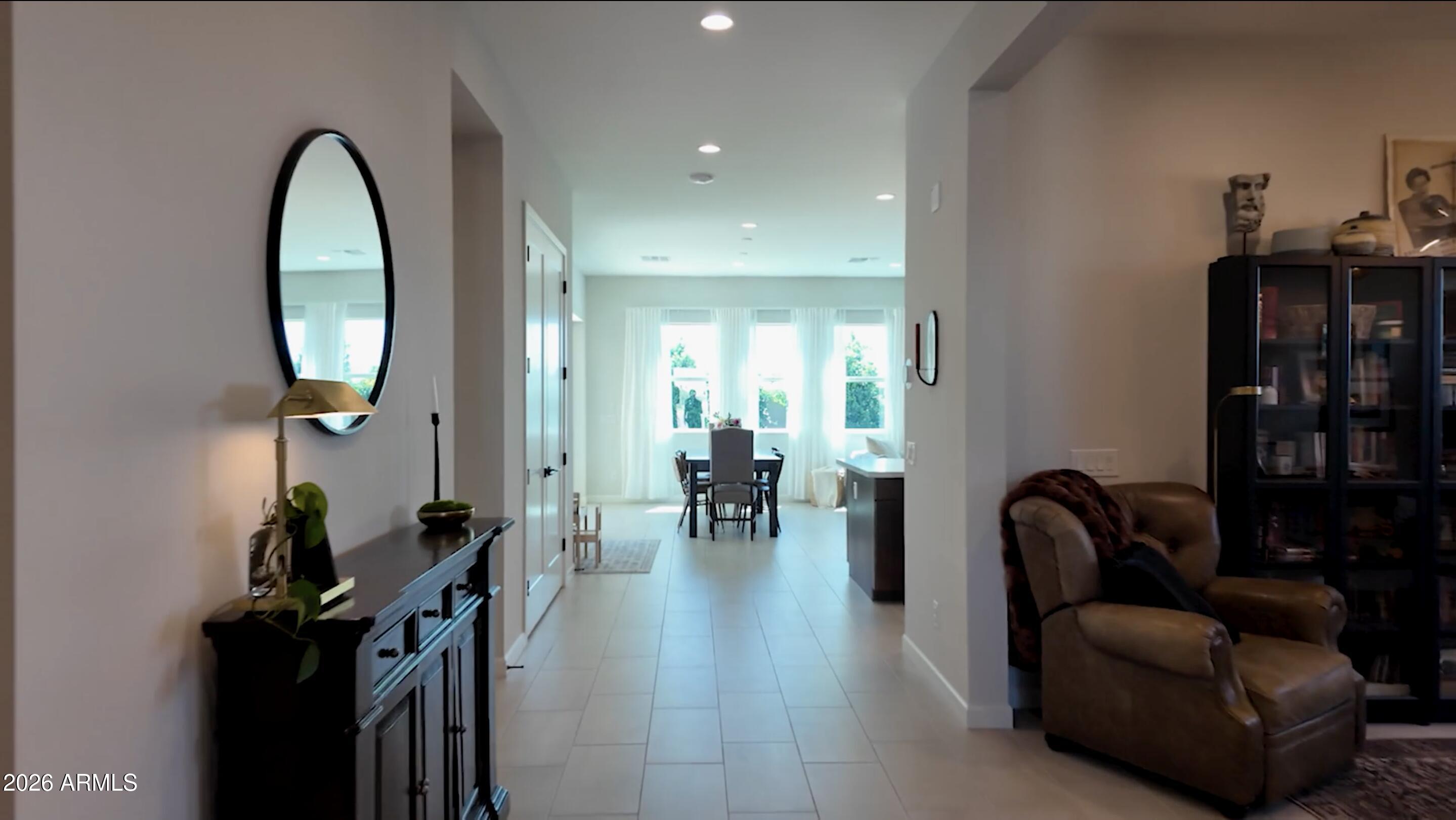 11017 E ULYSSES Avenue