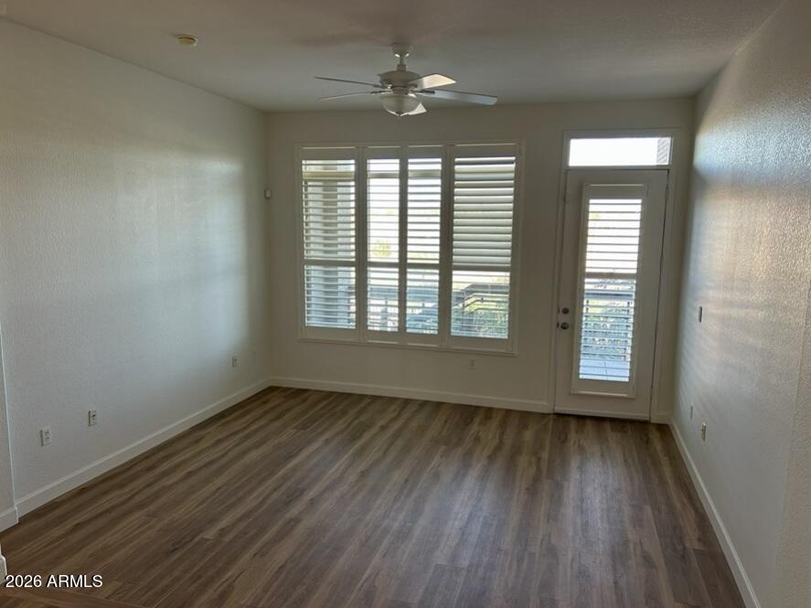 425 W RIO SALADO Parkway 112