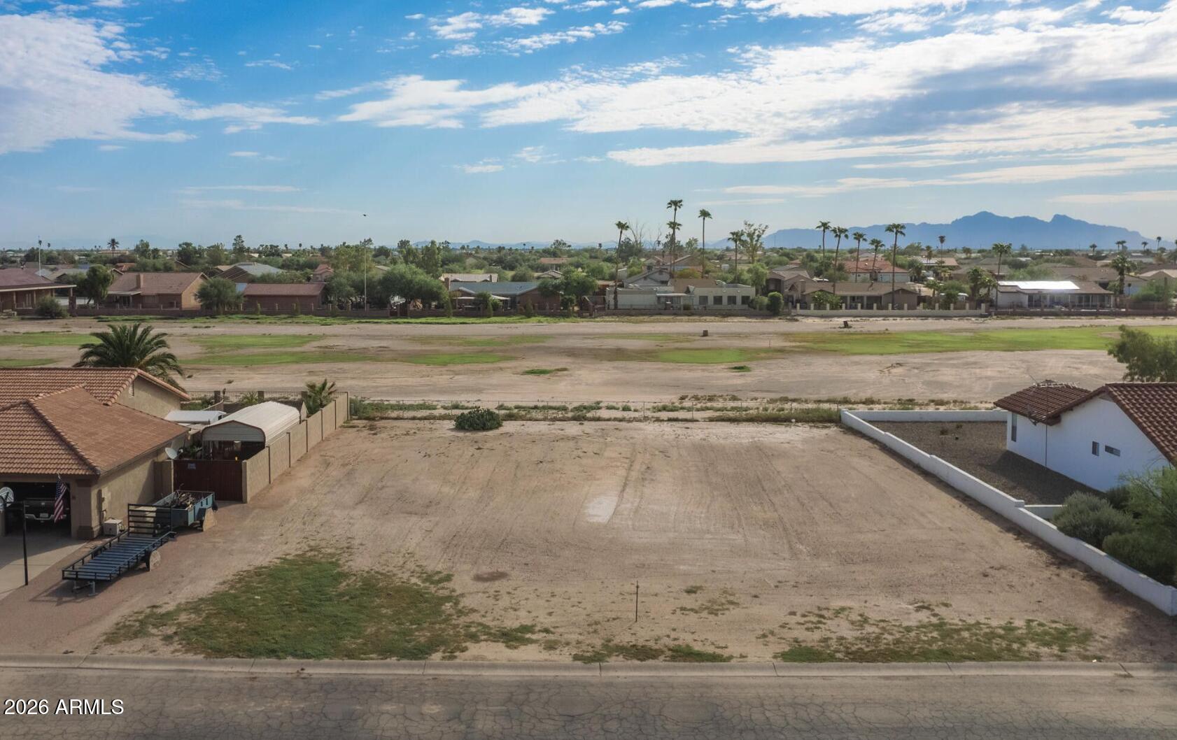 14685 S COUNTRY CLUB Way 869