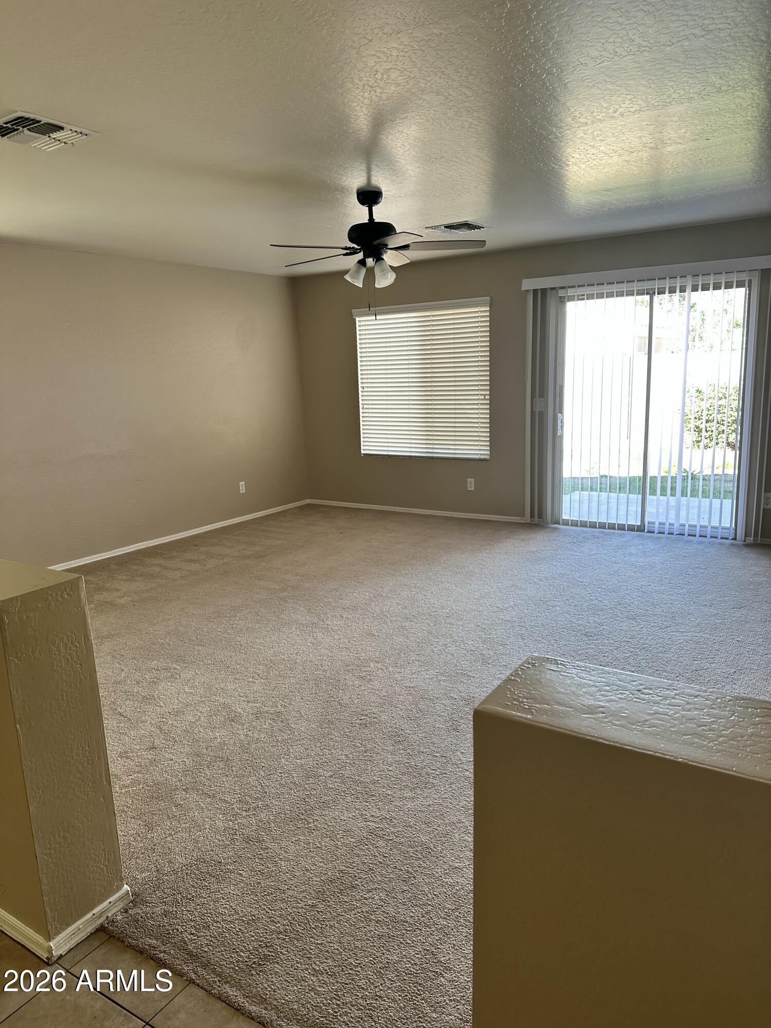 10520 W MAGNOLIA Street