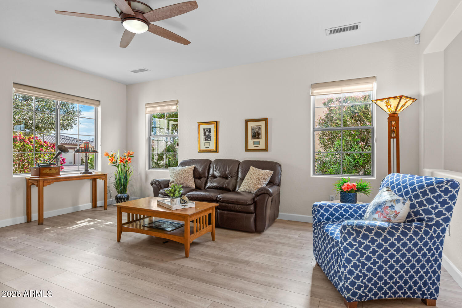 18754 N SUMMERBREEZE Way