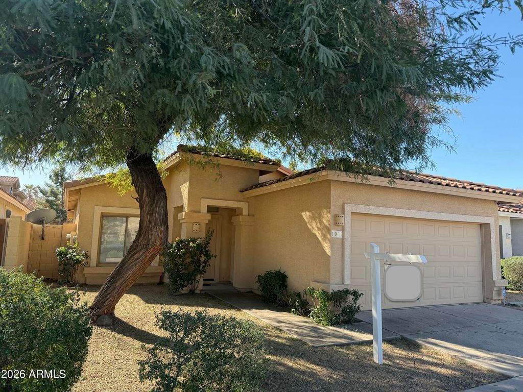 Photo of 1061 E Susan Lane, Tempe, AZ 85288 (MLS # 6963872)