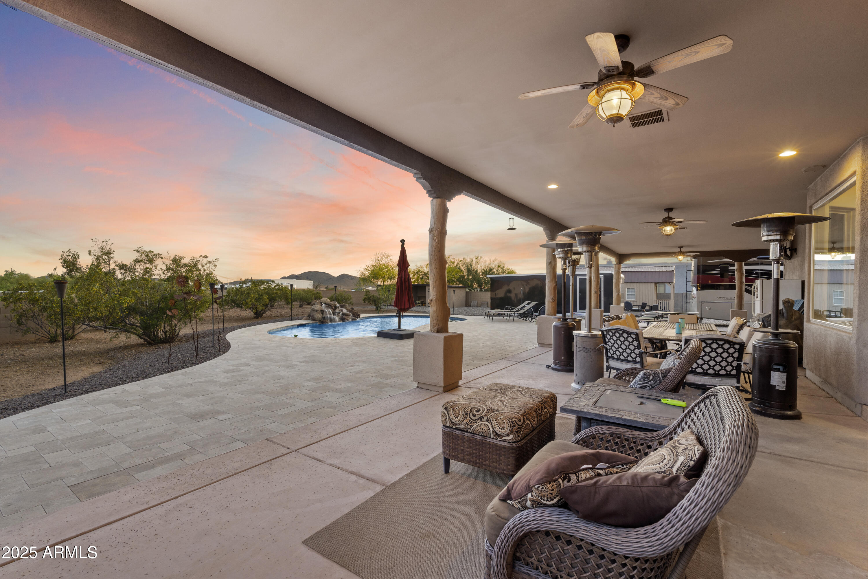 103 W TANYA Road