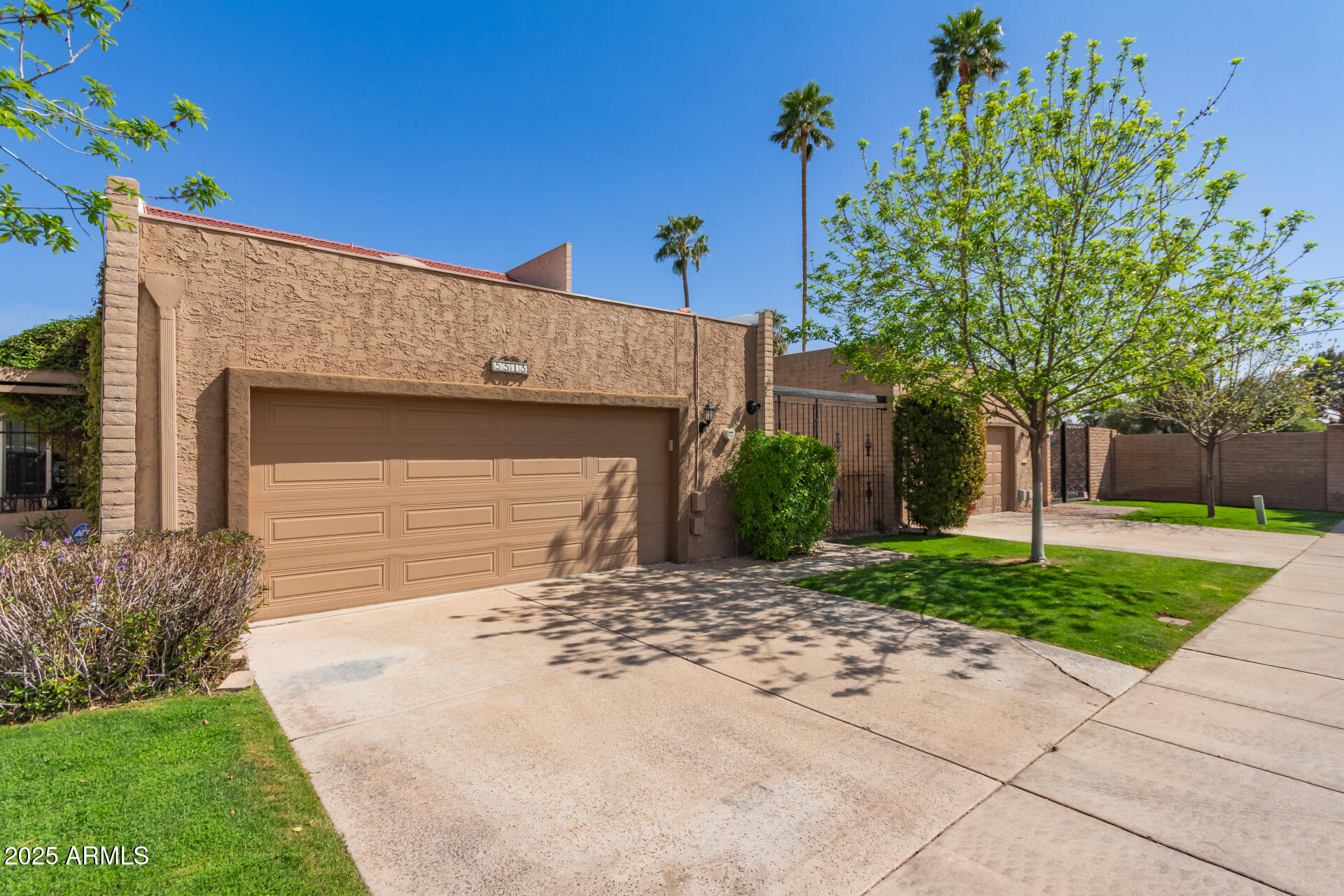 5513 N 5TH Drive