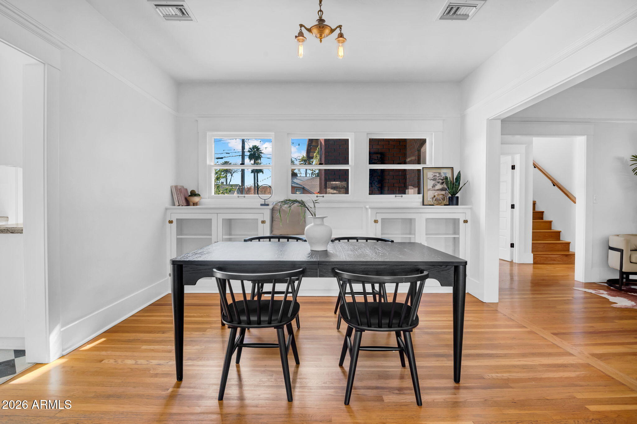 515 W LYNWOOD Street