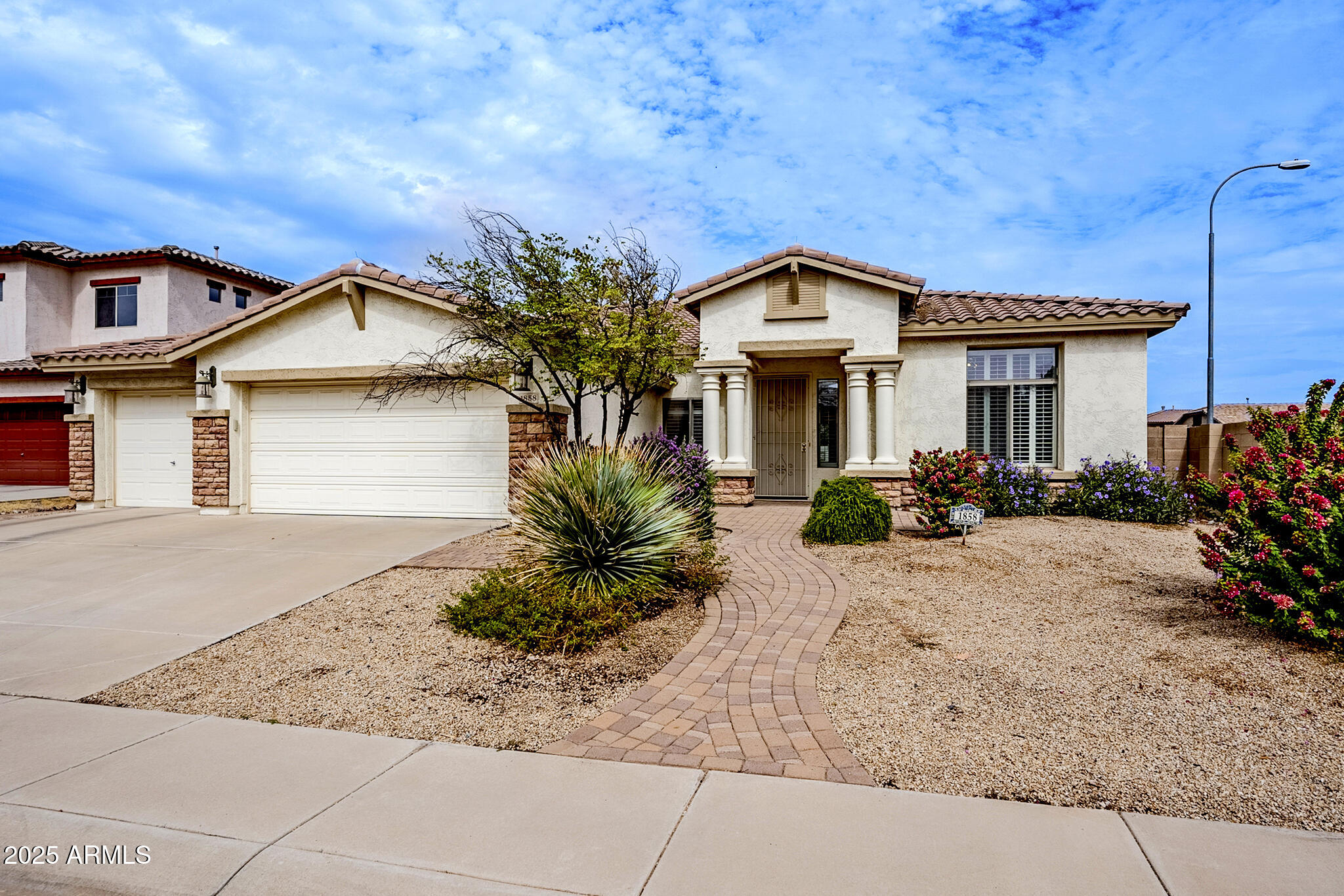 1858 E Coconino Drive