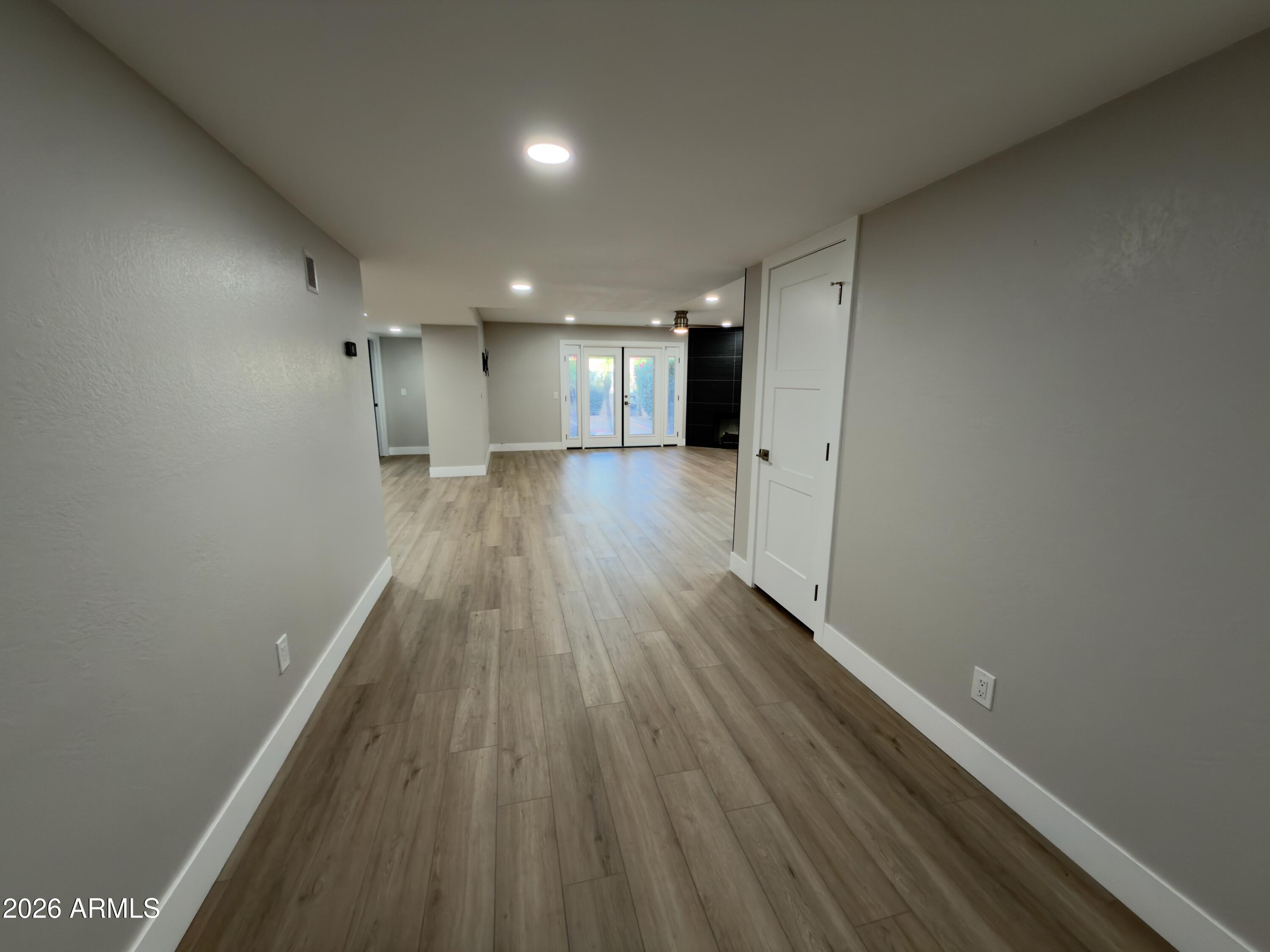 8076 E VIA DEL ARBOR --