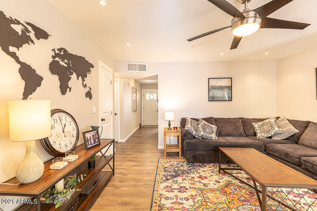 GARDEN VALLEY - Residential
