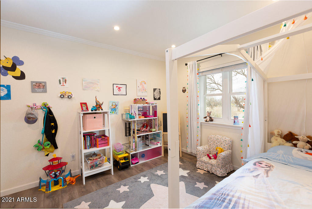 GARDEN VALLEY - Residential