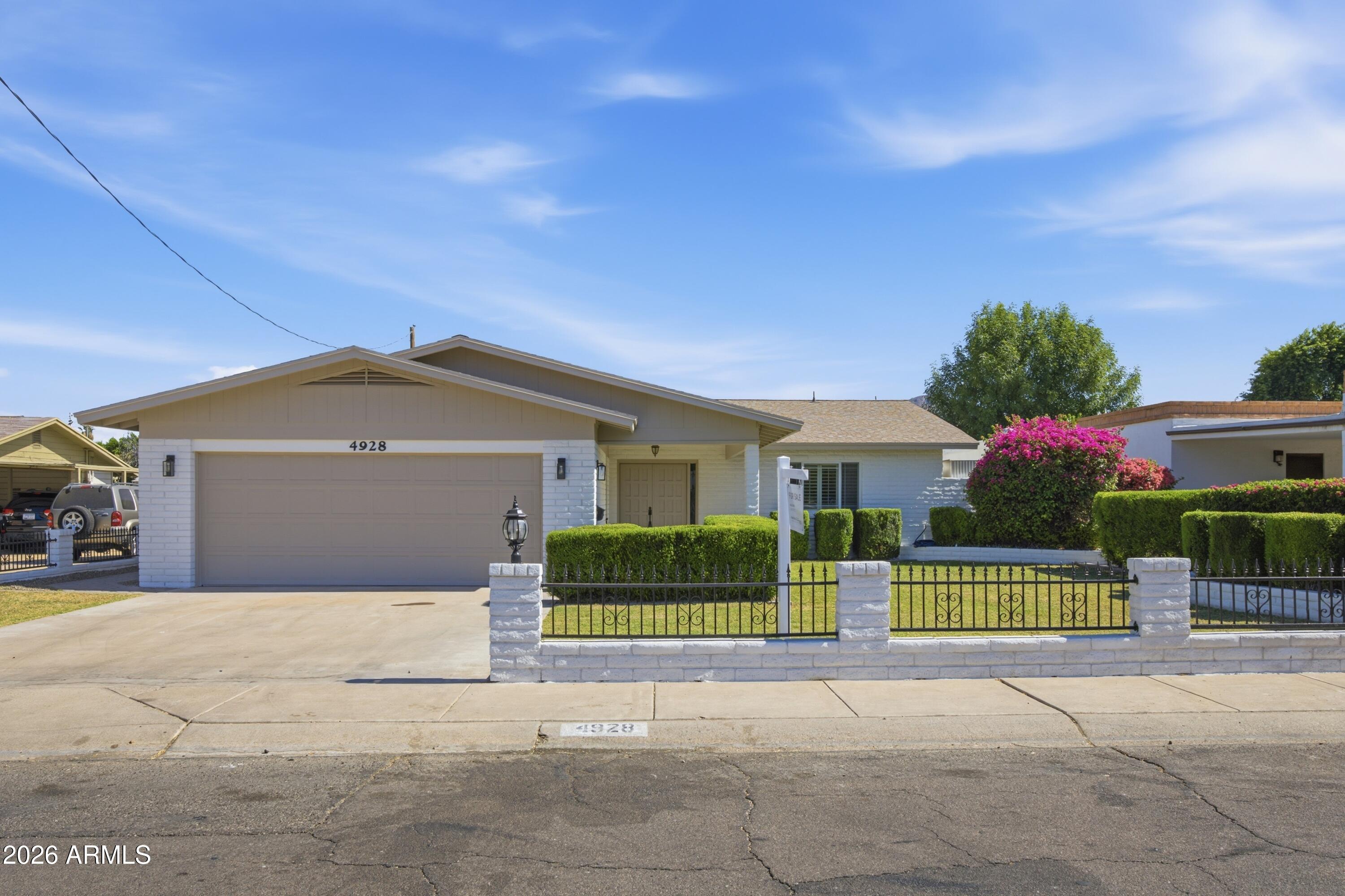 4928 E VIRGINIA Avenue