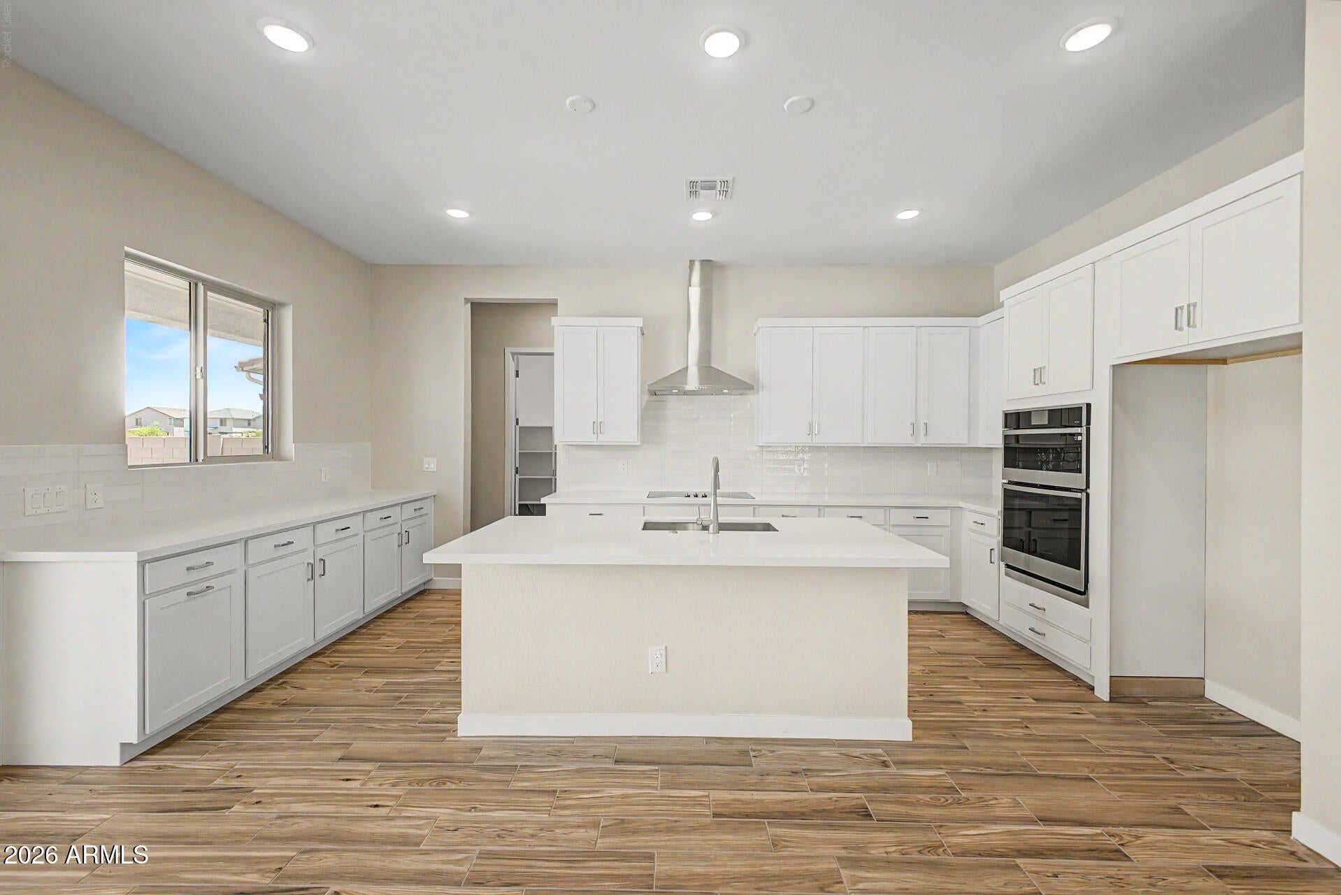 7064 E HAYRIDE Lane