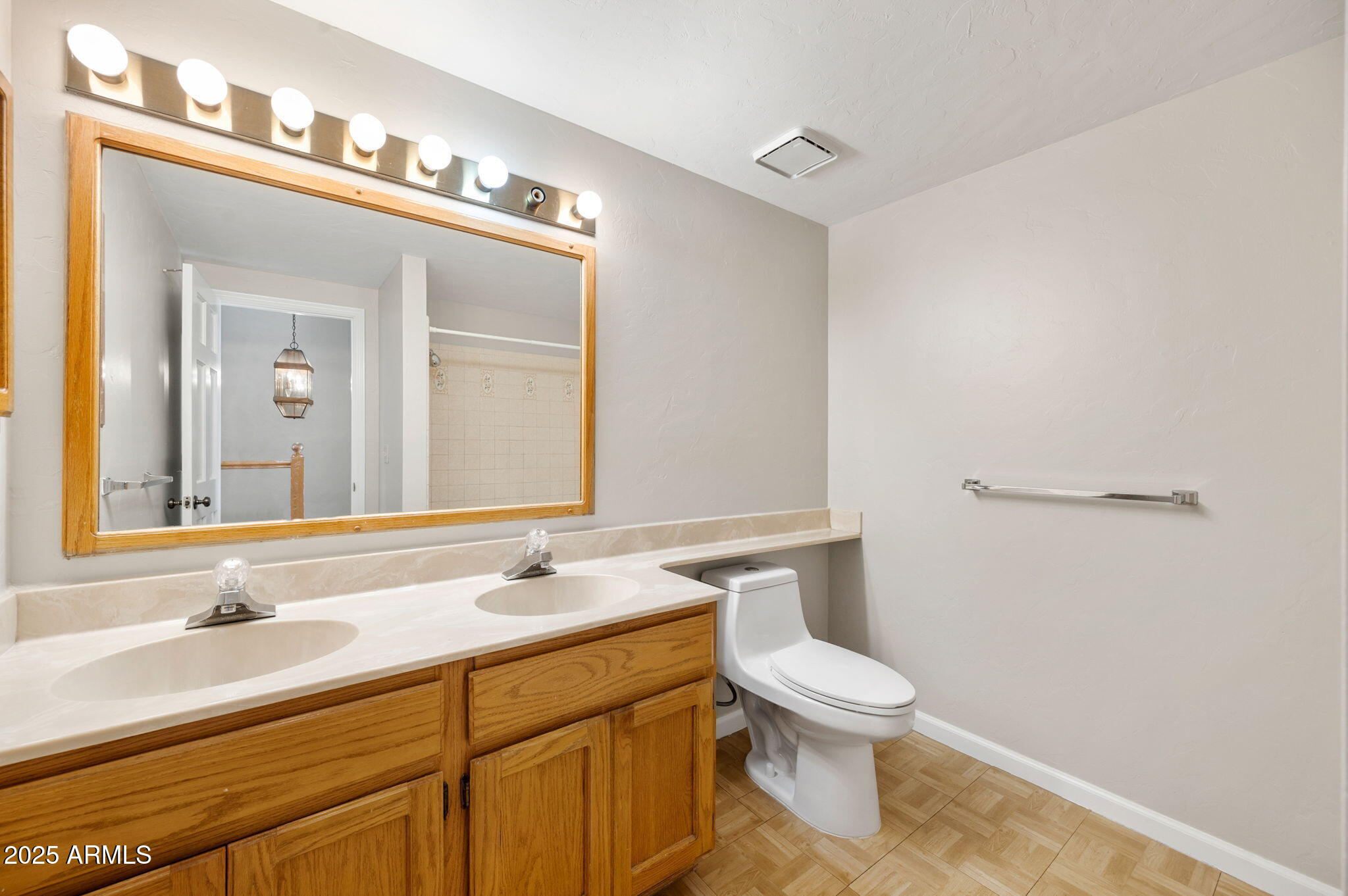 FOREST HYLANDS TOWNHOUSE AMD - Residential