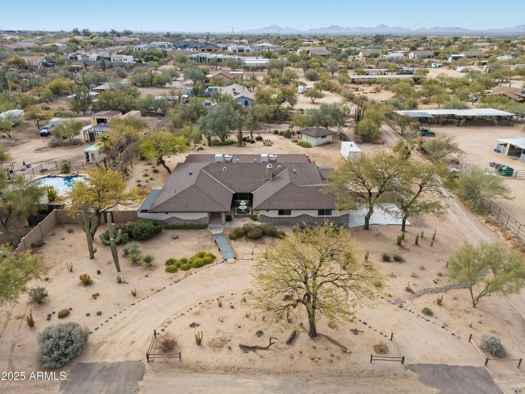 Photo of 5911 E Peak View Road, Cave Creek, AZ 85331 (MLS # 6961207)