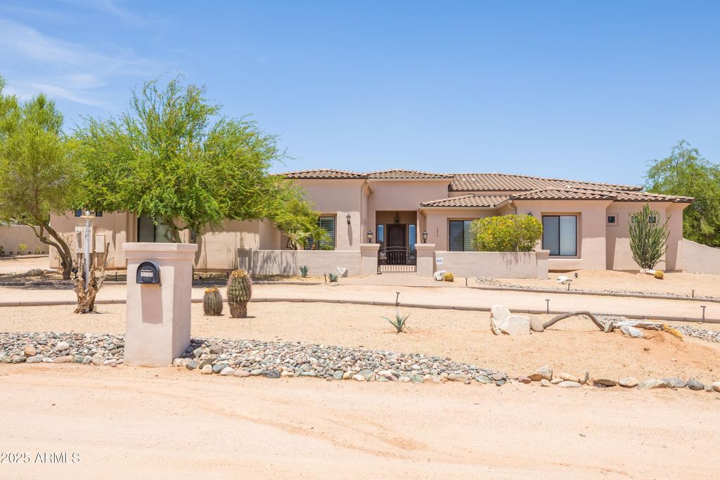 Photo of 16246 E Gamble Lane, Scottsdale, AZ 85262 (MLS # 6875020)