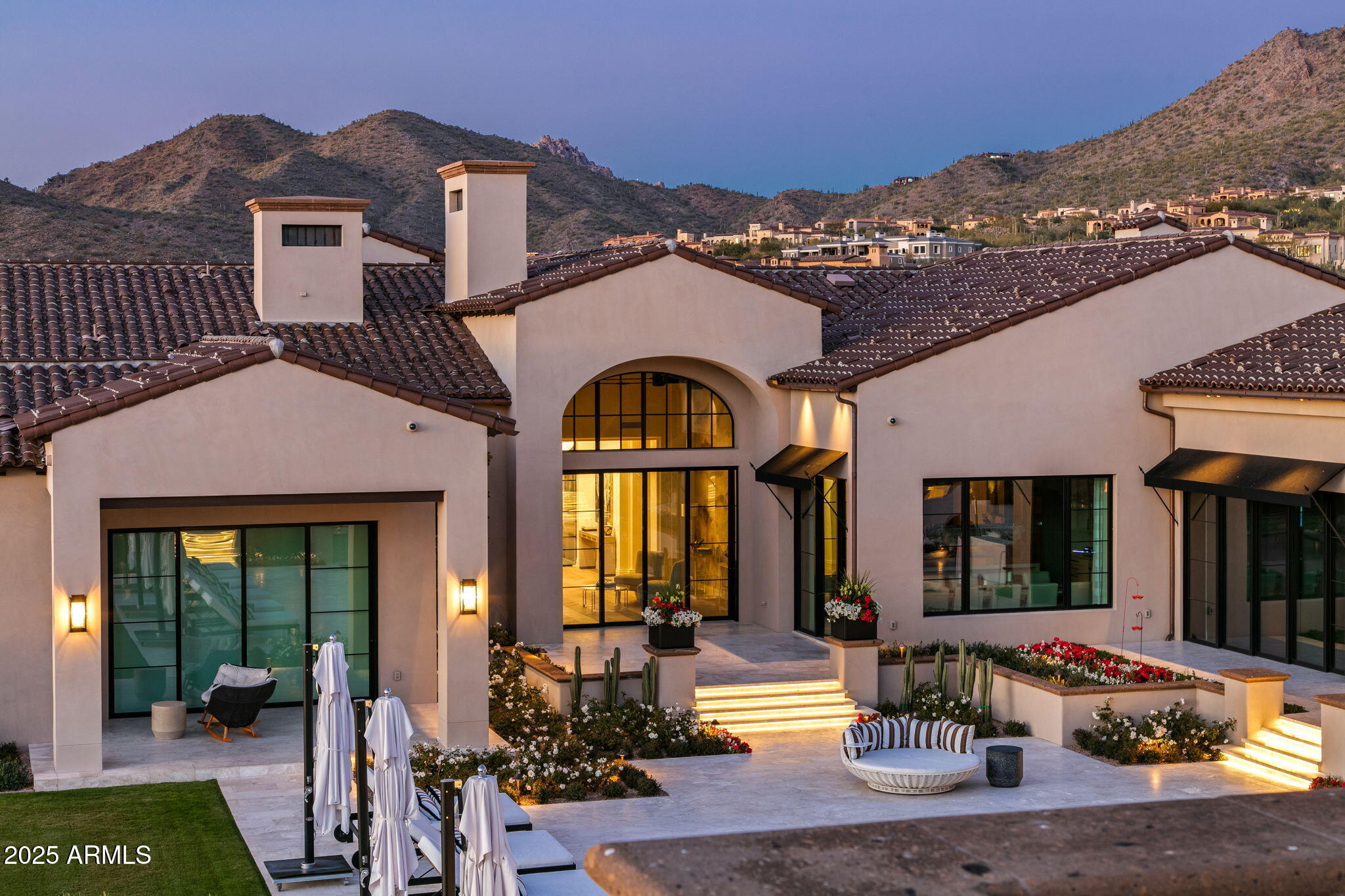 10927 E Windgate Pass Drive 1519