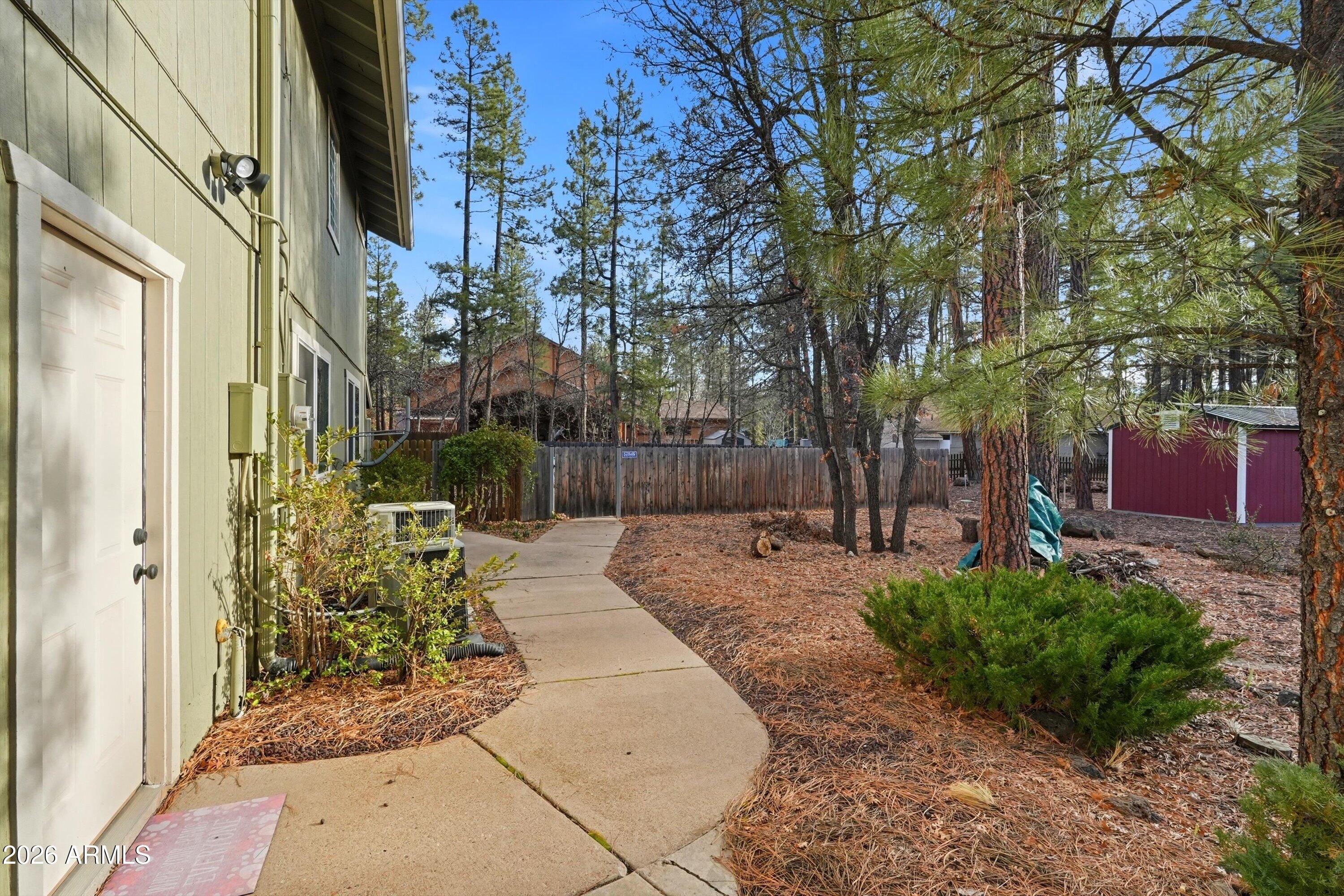 PINETOP COUNTRY CLUB UNIT 1 - Residential