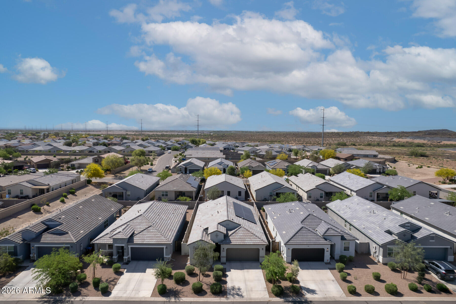CRESTFIELD MANOR AT ARIZONA FARMS VILLAGE PAR 5 - Residential