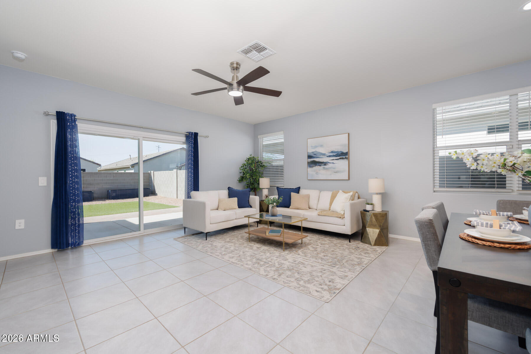 CRESTFIELD MANOR AT ARIZONA FARMS VILLAGE PAR 5 - Residential