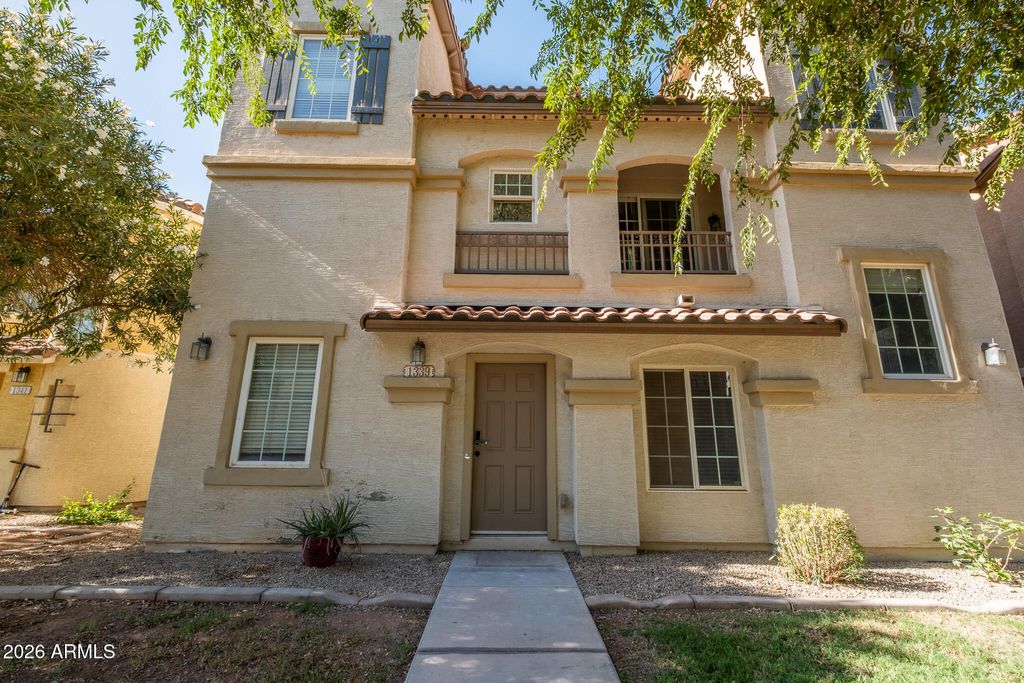 Photo of 1339 S Owl Drive, Gilbert, AZ 85296 (MLS # 7031800)