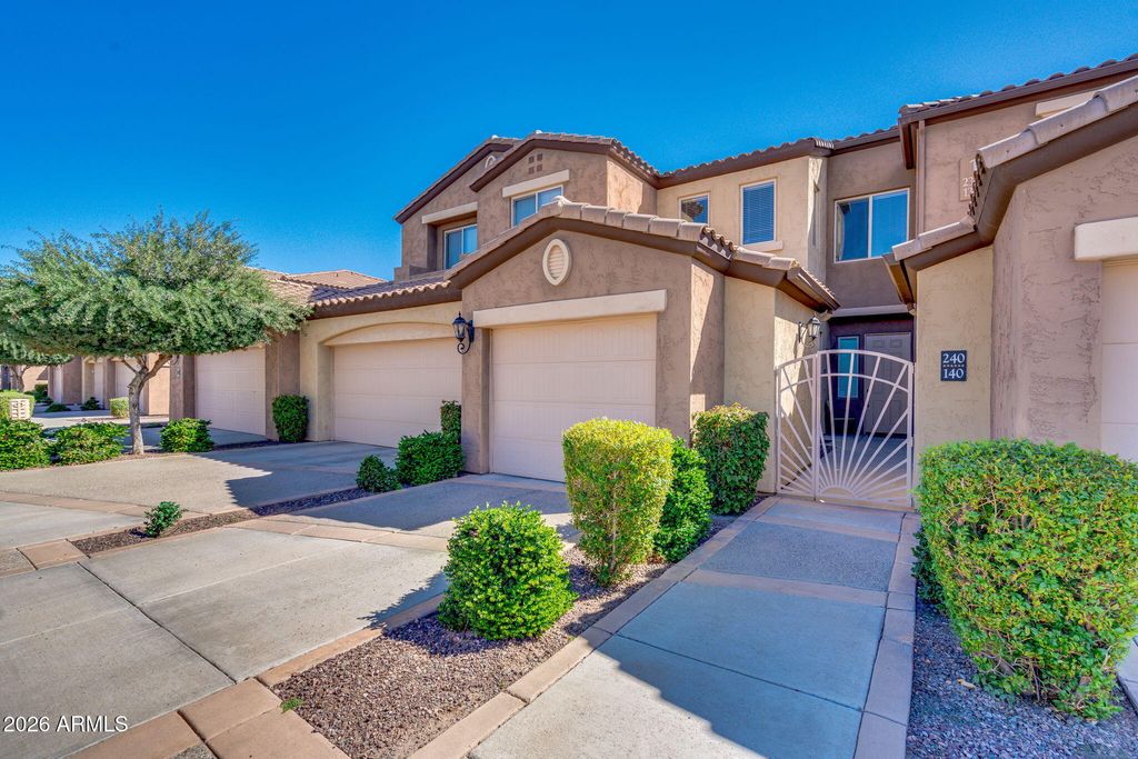 Photo of 250 W Queen Creek Road #240, Chandler, AZ 85248 (MLS # 6989037)