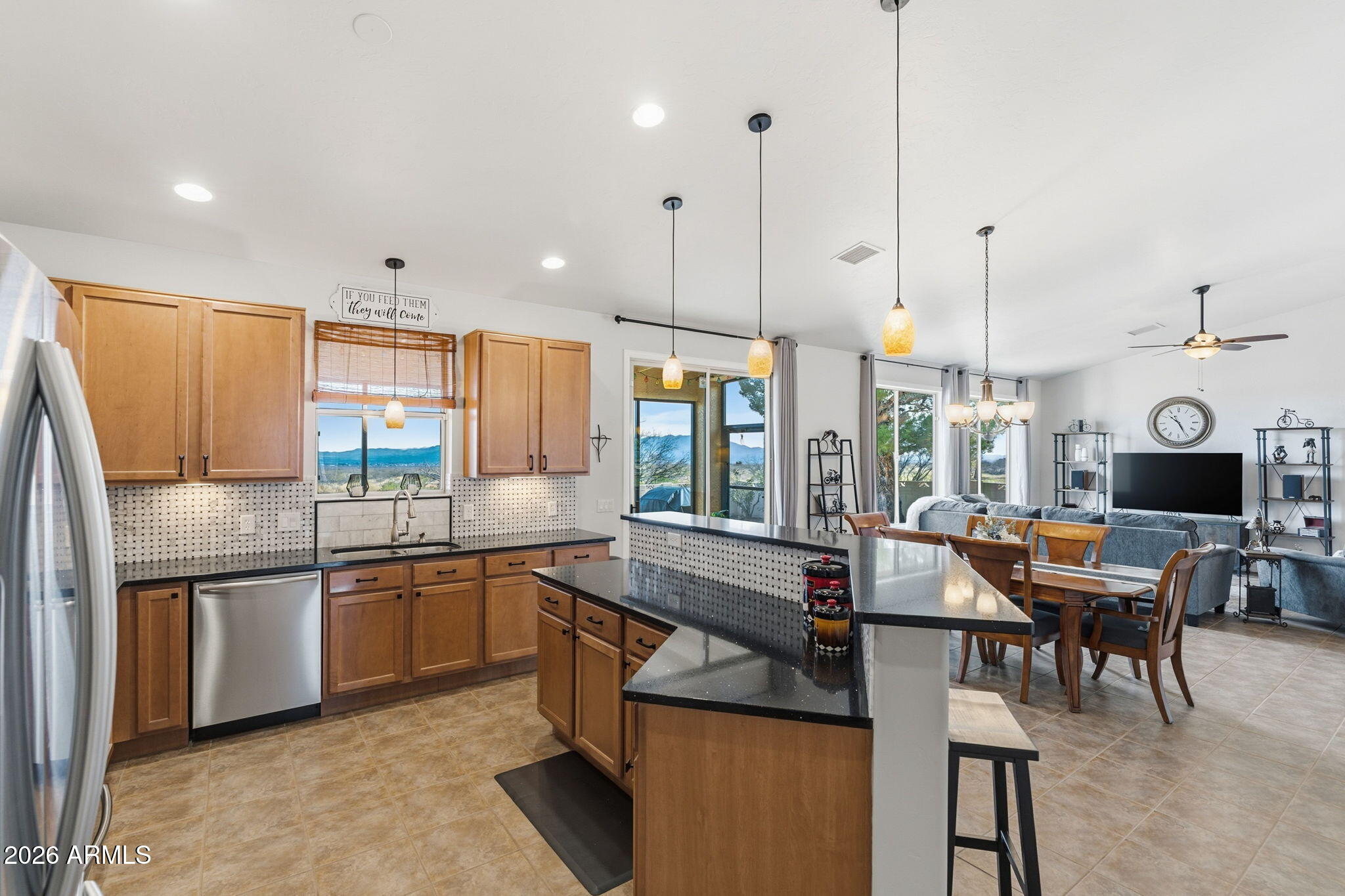 5831 E SILVER LEAF Court