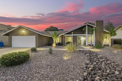 2422 W ACOMA Drive Phoenix AZ 85023