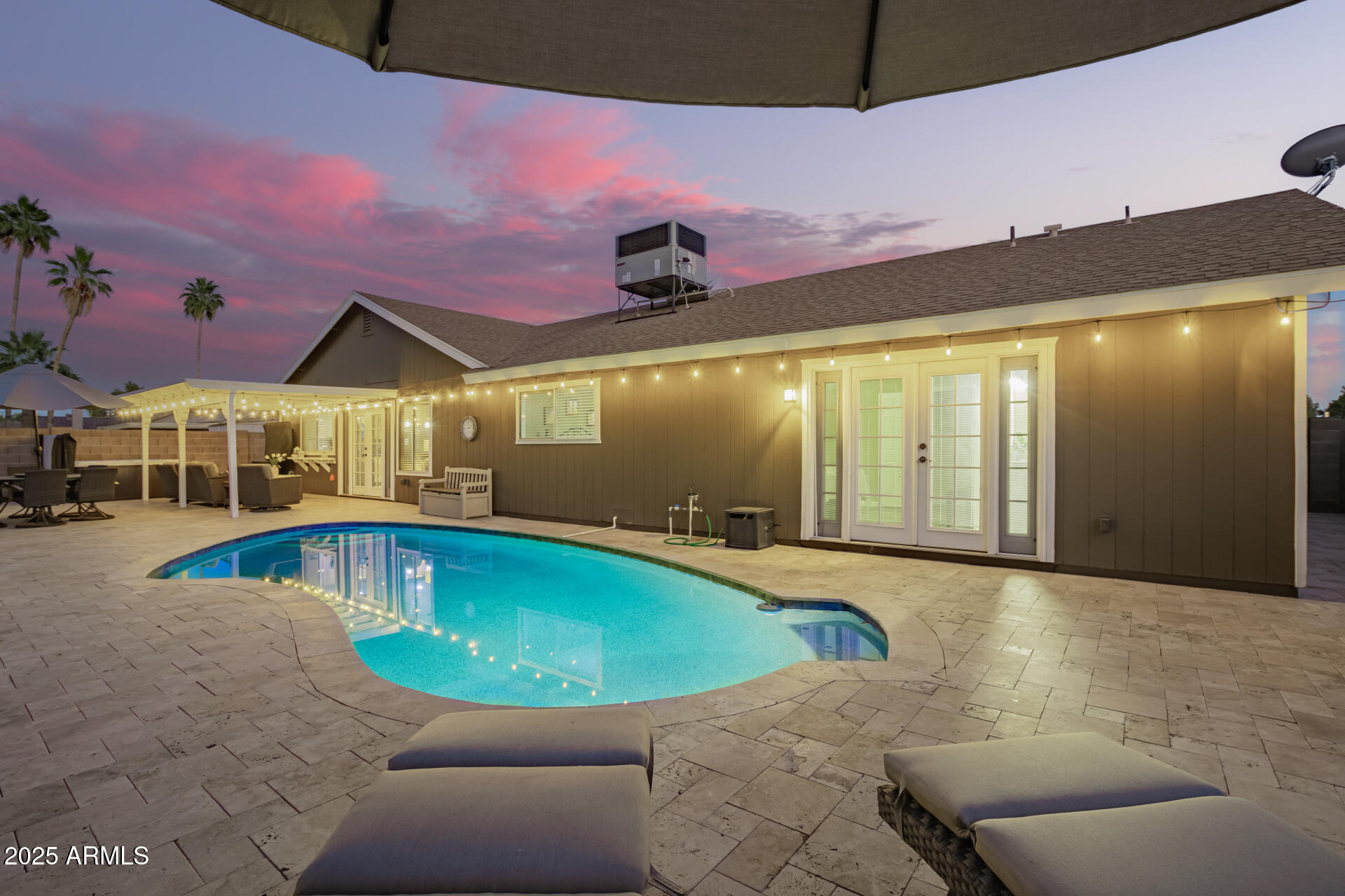 2422 W ACOMA Drive