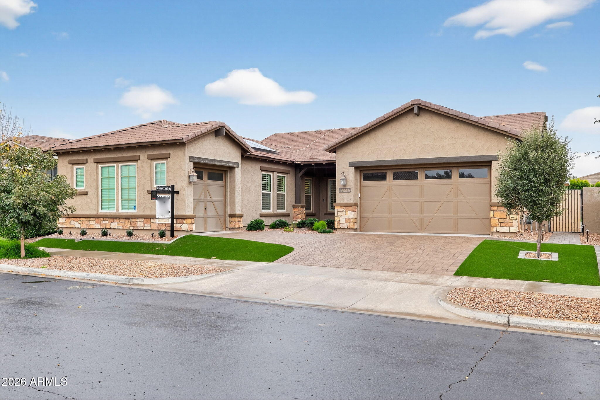 10237 E SEISMIC Avenue