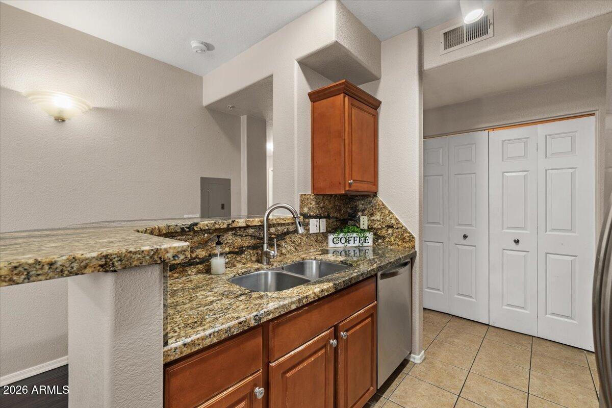 420 W 1ST Street 217